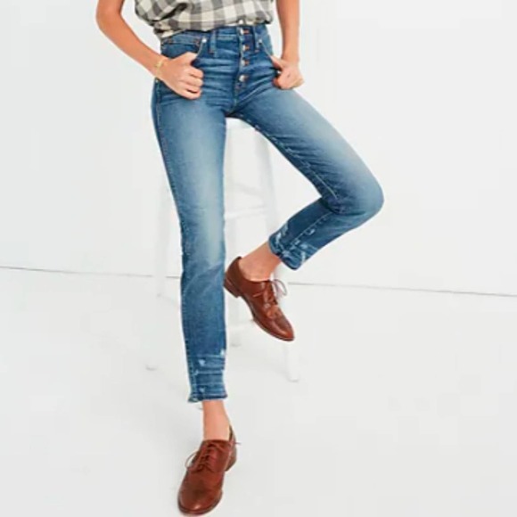 Madewell Denim - 0554 ~ Madewell~Slim Straight Jeans: Distressed Button-Front Edition 27